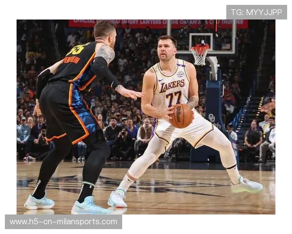 东契奇三双领衔湖人逆袭热火 替补神将爆发轰下25分助力胜利 东契奇三双领衔湖人逆袭热火 替补神将爆发轰下25分助力胜利