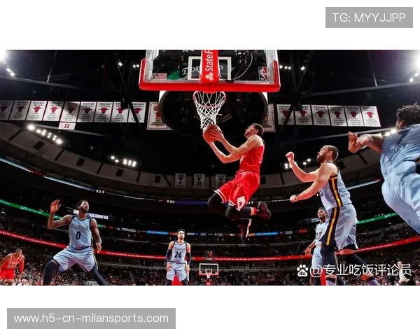 拉文空切上篮命中,公牛攻势更具穿透力